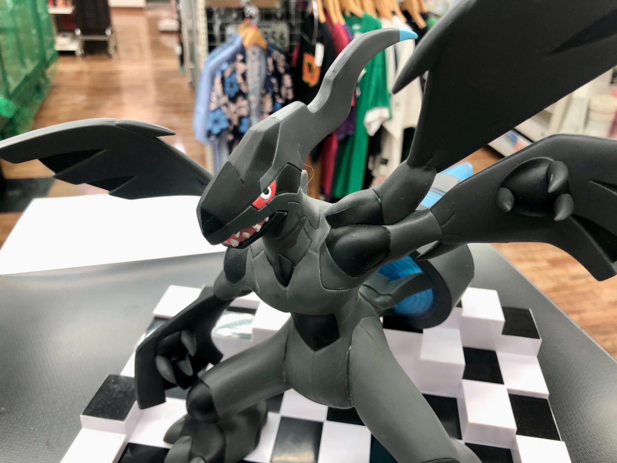 ポケットモンスターからゼクロムフィギュア 買取入荷しました