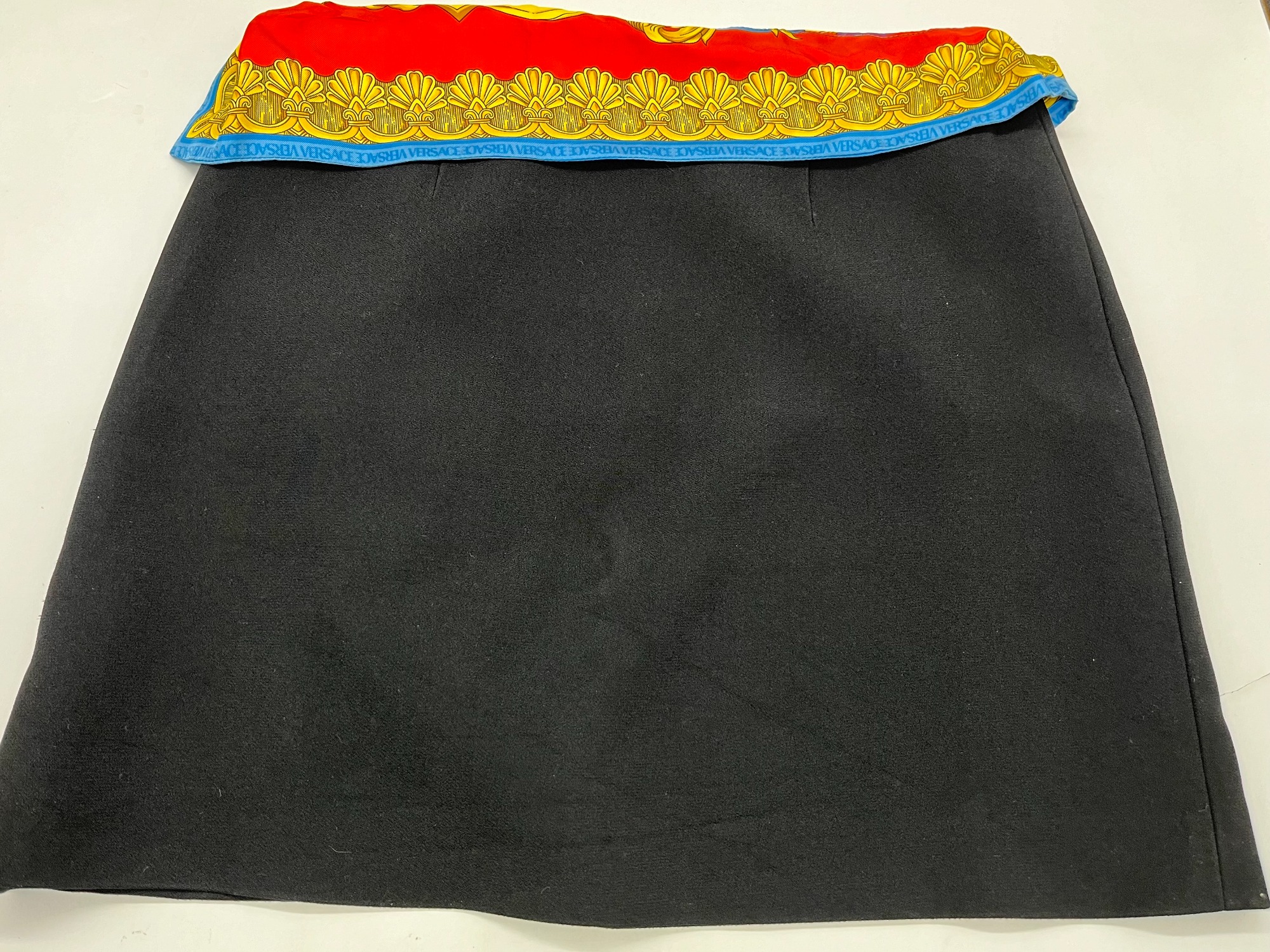 Gianni Versace ﻿(ジャンニ・ヴェルサーチ) Safety Pin Detail Mini