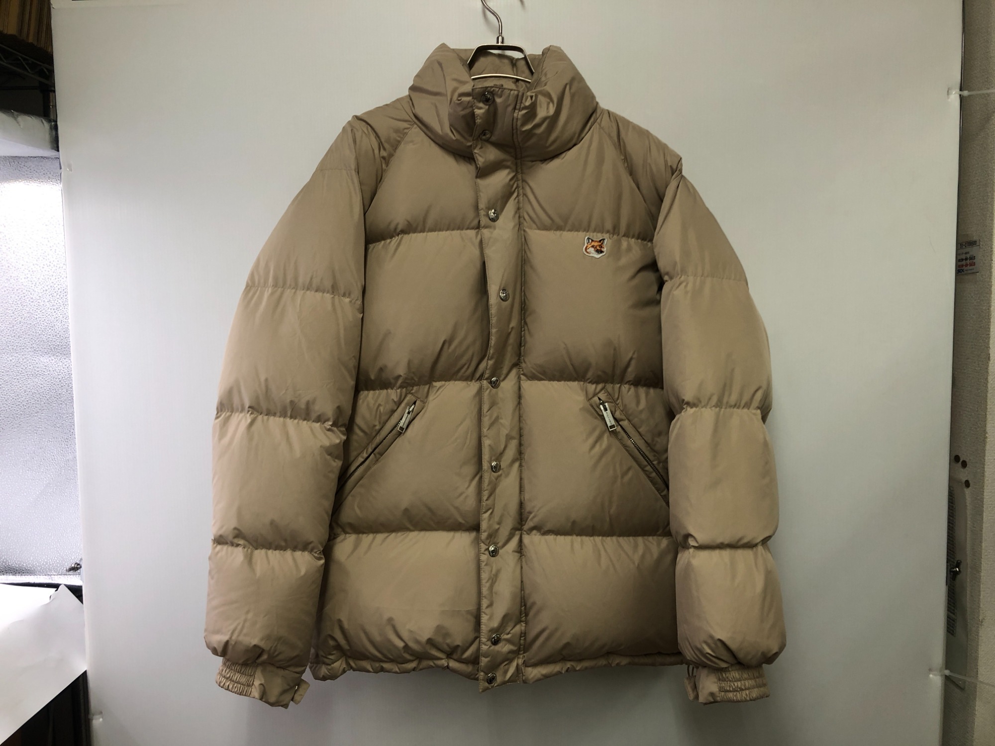 今月の水曜はポイント5倍デー！】maison kitsune（メゾンキツネ） アイ