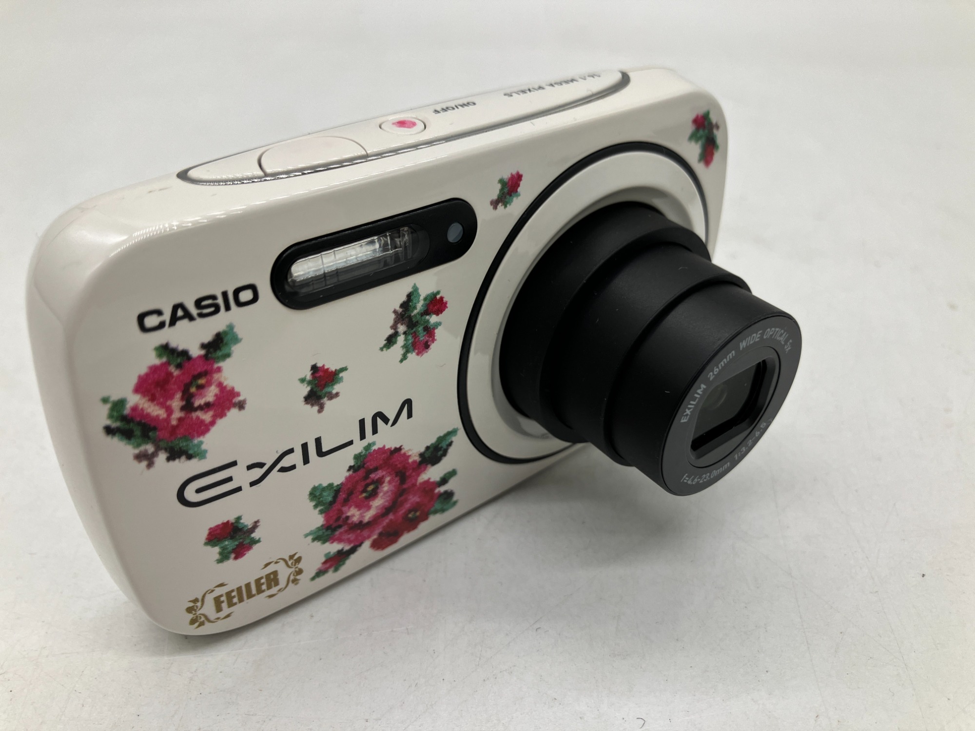 カシオ　エクシリム　EX-ZS35 フェイラー　コラボモデル　デジタルカメラ カシオ エクシリム EX-ZS35 フェイラー コラボモデル デジタルカメラ