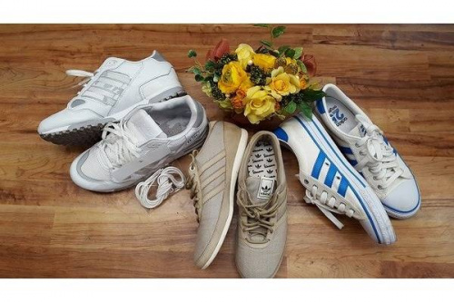 ＮＩＫＥのＡＤＩＤＡＳ