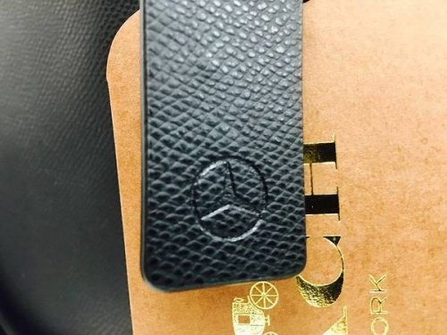 メルセデスベンツの72114G