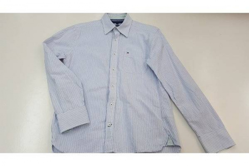 TOMMY HILFIGERのChampion