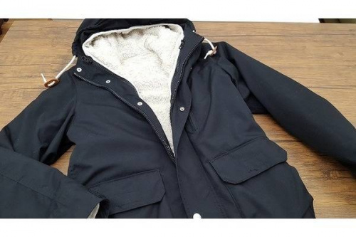 マウンテンパーカーのスプリングコート