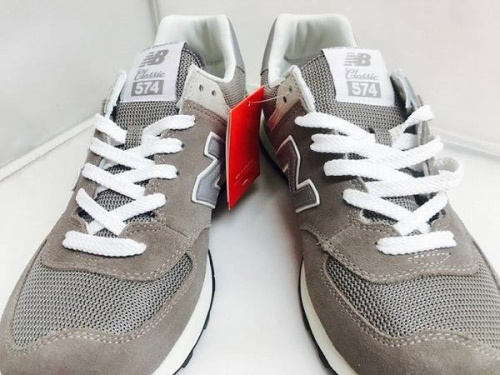 シューズのNEW　BALANCE　574