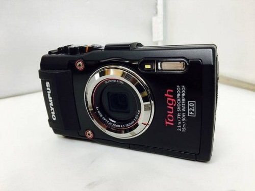 デジタル家電のデジタルカメラ