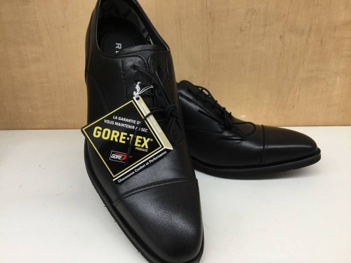 ビジネスシューズのREGAL