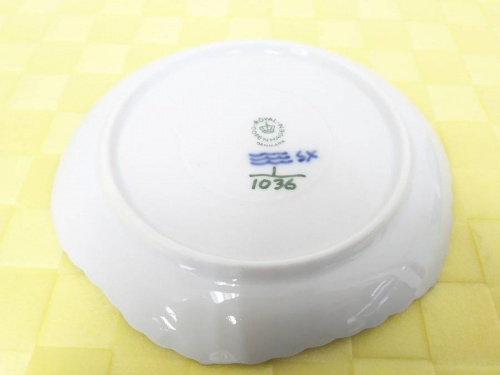 洋食器のカップ＆ソーサー