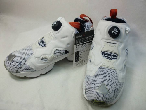 REEBOKのPUMP FURY