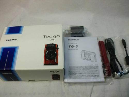 コンパクトカメラのOLYMPUS