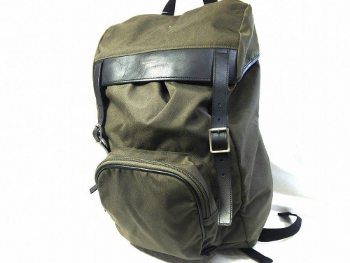 ブランド・ラグジュアリーのリュック