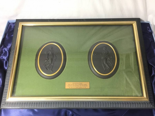 インテリアの額