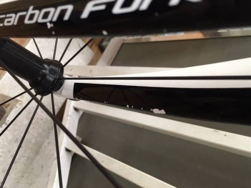 自転車のロードバイク