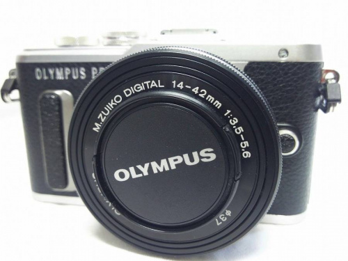 デジタル家電のミラーレスカメラ