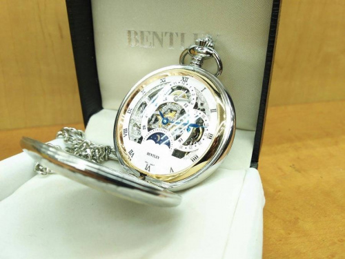 メンズファッションの時計