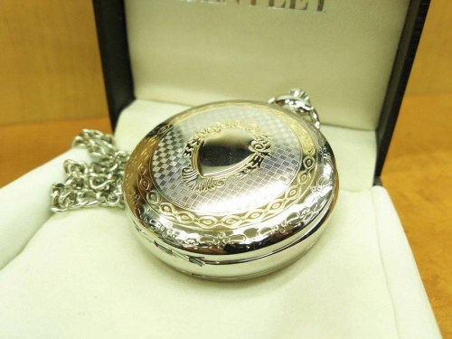 時計の懐中時計