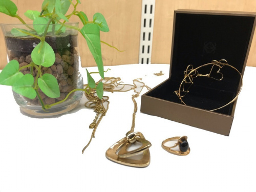 貴金属のプラチナ