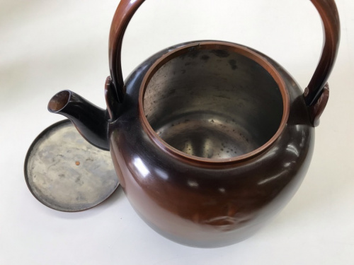 和食器の銅製腰黒銅瓶