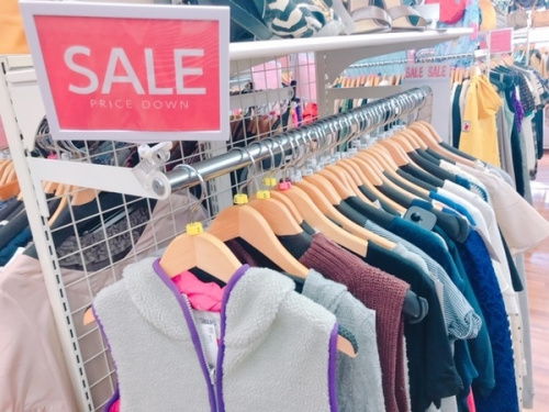 プチプラのセール