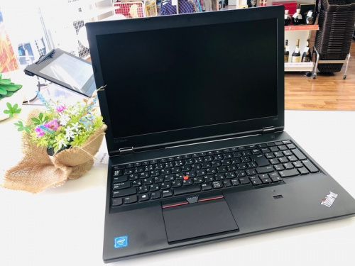 デジタル家電のノートパソコン