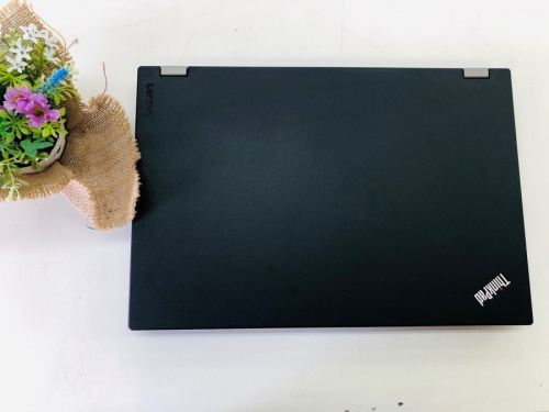 ノートパソコンのLenovo