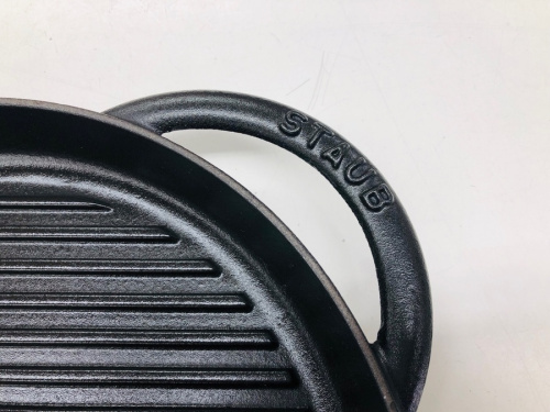 キッチン雑貨のSTAUB