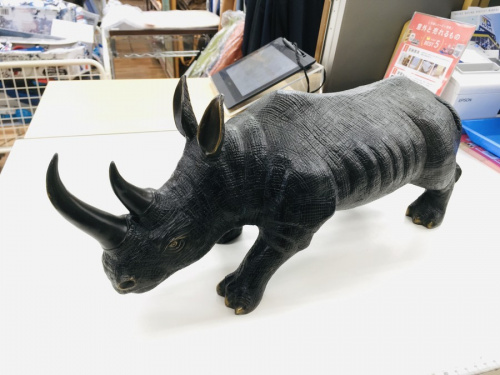 アンティーク雑貨の置物