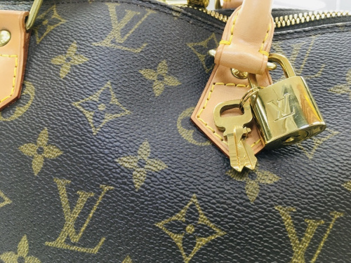 ブランド・ラグジュアリーのLOUIS VUITTON
