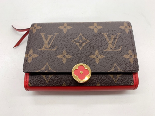 財布のLOUIS VUITTON