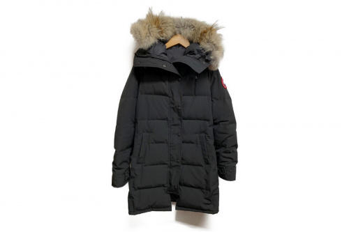 レディースファッションのダウンジャケット