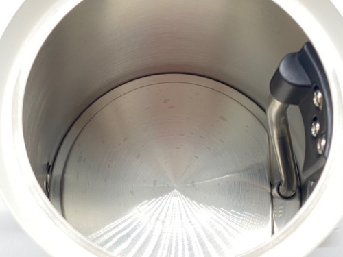 電気ケトルのBALMUDA