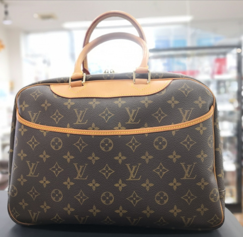 ブランド・ラグジュアリーのLOUIS VUITTON