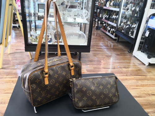 ブランド・ラグジュアリーのLOUIS VUITTON