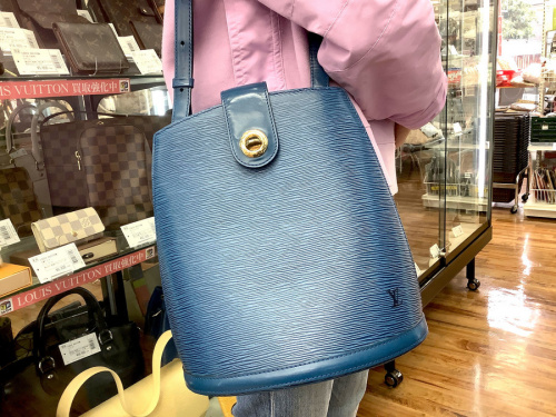 ブランド・ラグジュアリーのルイヴィトン