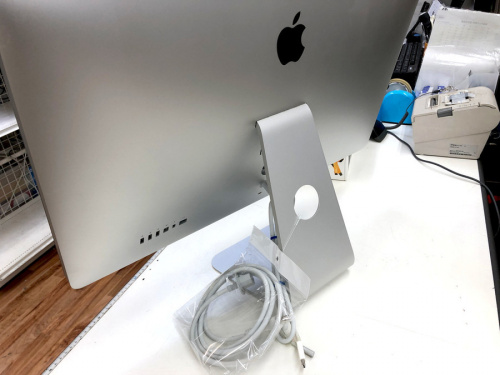 液晶モニター　アップル　中古のオーディオ機器　買取