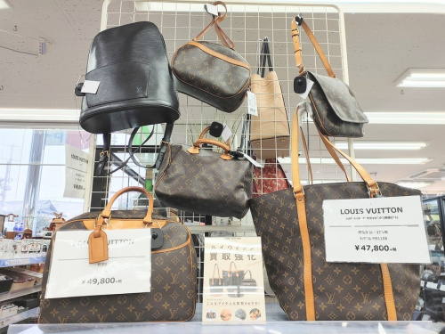 ブランド・ラグジュアリーのLOUIS VUITTON