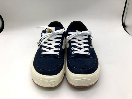 スニーカーの買取 千葉