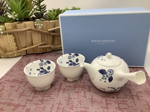 テーブルウェアの喫茶