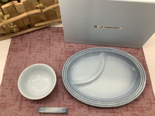 テーブルウェアの洋食器