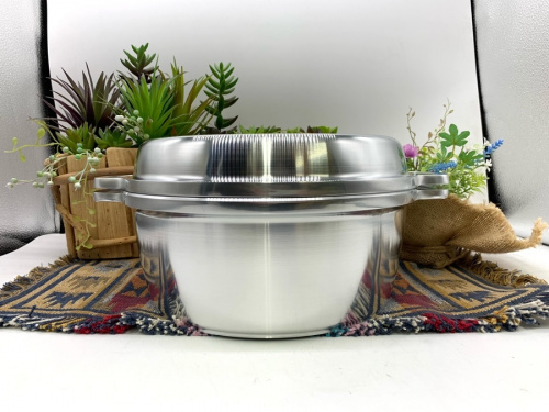 キッチン雑貨の無水鍋