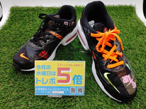 スニーカーのNIKE