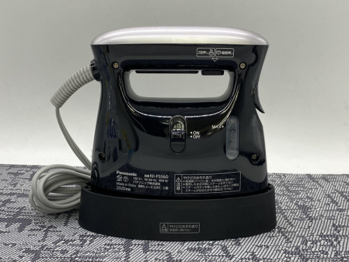 衣類スチーマーのPanasonic パナソニック