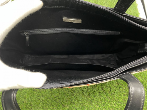 ハンドバッグのBURBERRY LONDON　バーバリー