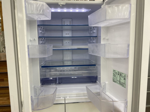 冷蔵庫の6ドア冷蔵庫