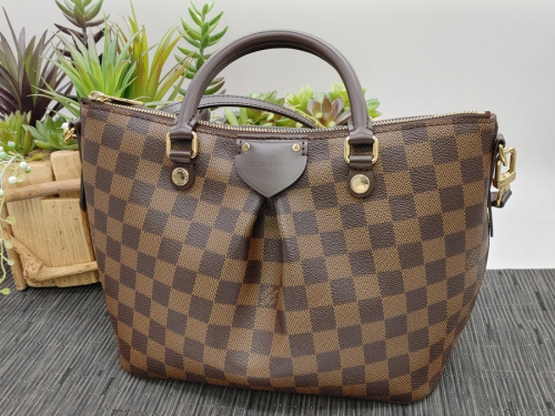 バッグ・財布のLOUIS VUITTON
