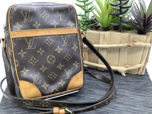 バッグ・財布のバッグ