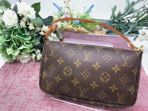 ブランド・ラグジュアリーのLOUIS VUITTON