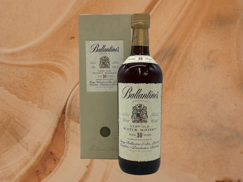 お酒のBALLANTINE