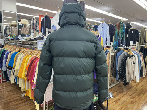 ダウンジャケットのURBAN RESEARCH DOORS×NANGA