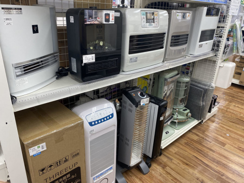 石油ファンヒーターのCORONA コロナ